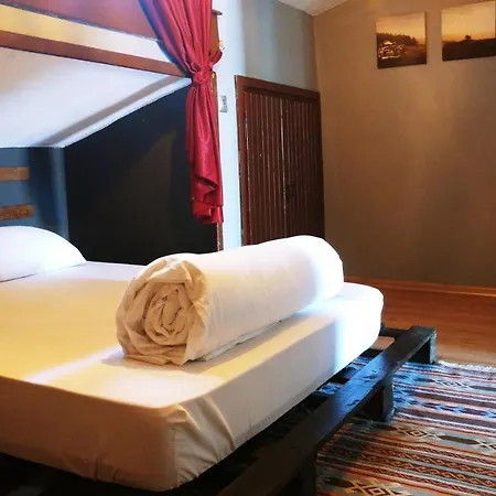 Dudes Hotel